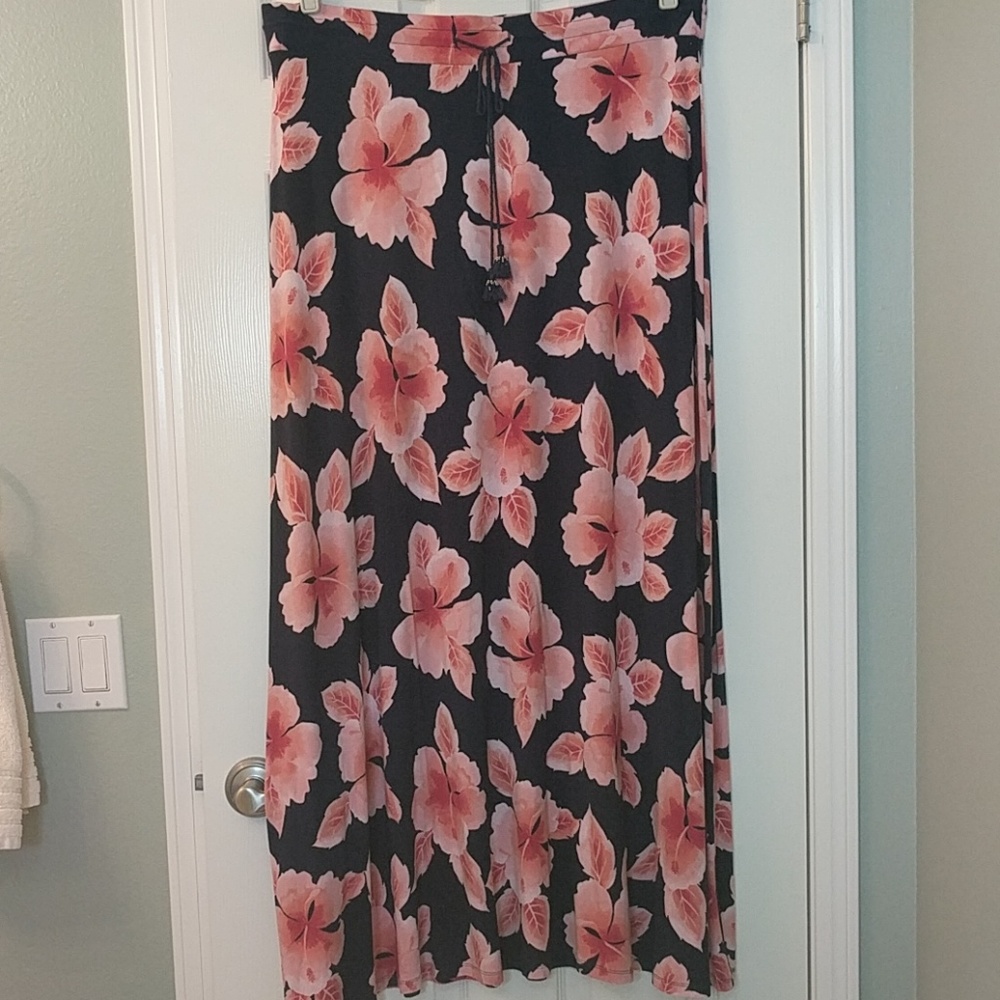 Tommy Bahama Maxi skirt Size XL